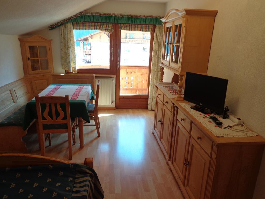 Sterzingerhof Apartment Neustift im Stubaital Room photo