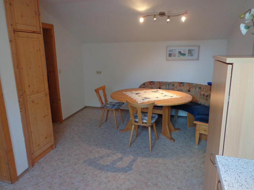 Sterzingerhof Apartment Neustift im Stubaital Exterior photo